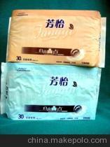 探秘芳怡系列蓝芯凸点人参精华卫生巾 日夜双用绵质网面的贴心之选